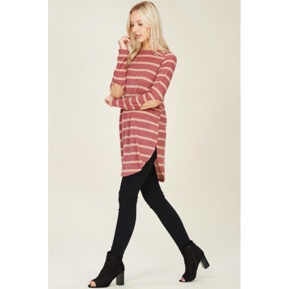 HP 🎉 • Elbow Patch Side Slit Tunic - Picture 1 of 5